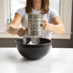 Nordic Ware Bloemzeef Rvs -Nordic Ware 02125 flour sifter 03 780x780 1
