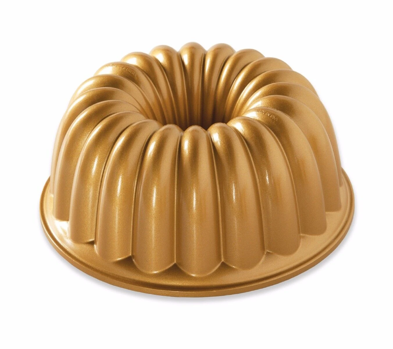 Nordic Ware Elegant Party tulbandvorm ø 23 cm aluminium goudkleurig Nordic Ware Elegant Party Tulbandvorm ø 23 Cm Aluminium Goudkleurig -Nordic Ware 58677 elegant party bundt